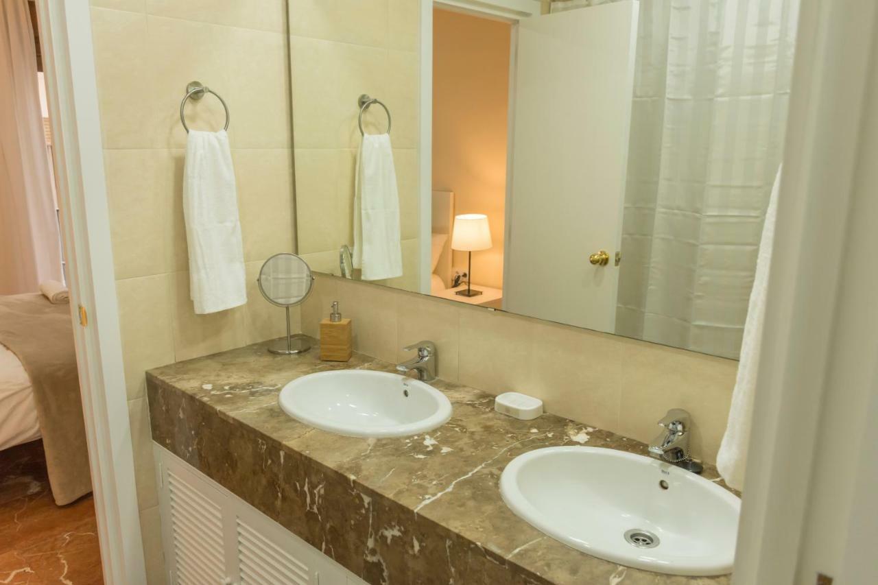 Appartement San Isidoro Cathedral Deluxe By Valcambre à Séville Extérieur photo